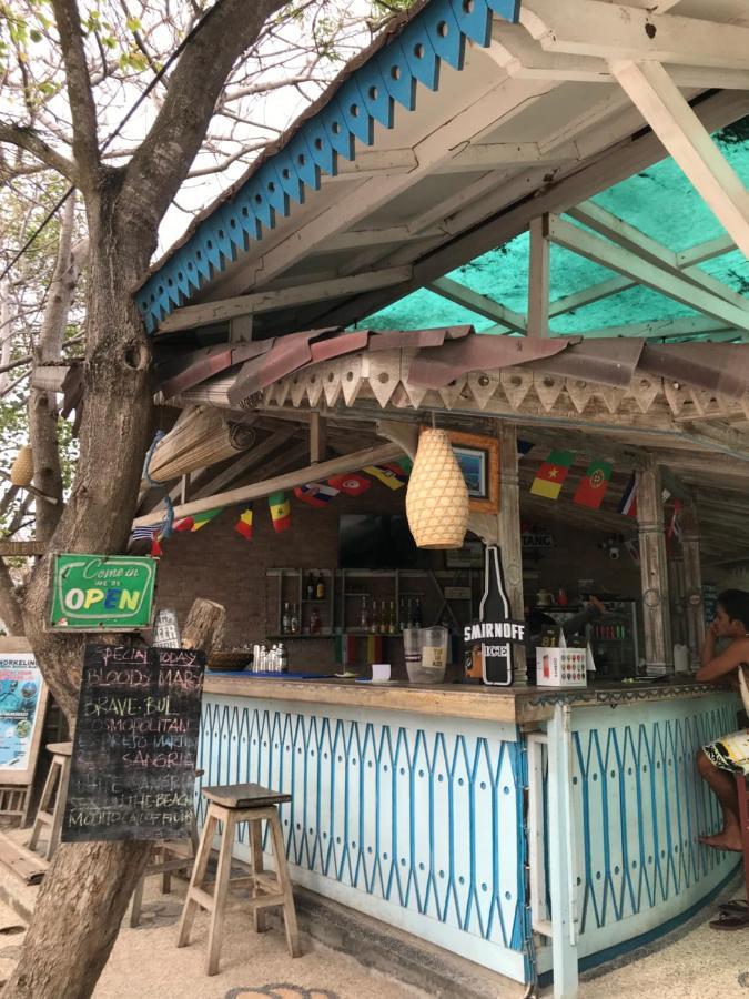 Bed & Breakfast The Exile Sunset Bar & Bungalow Gili Trawangan